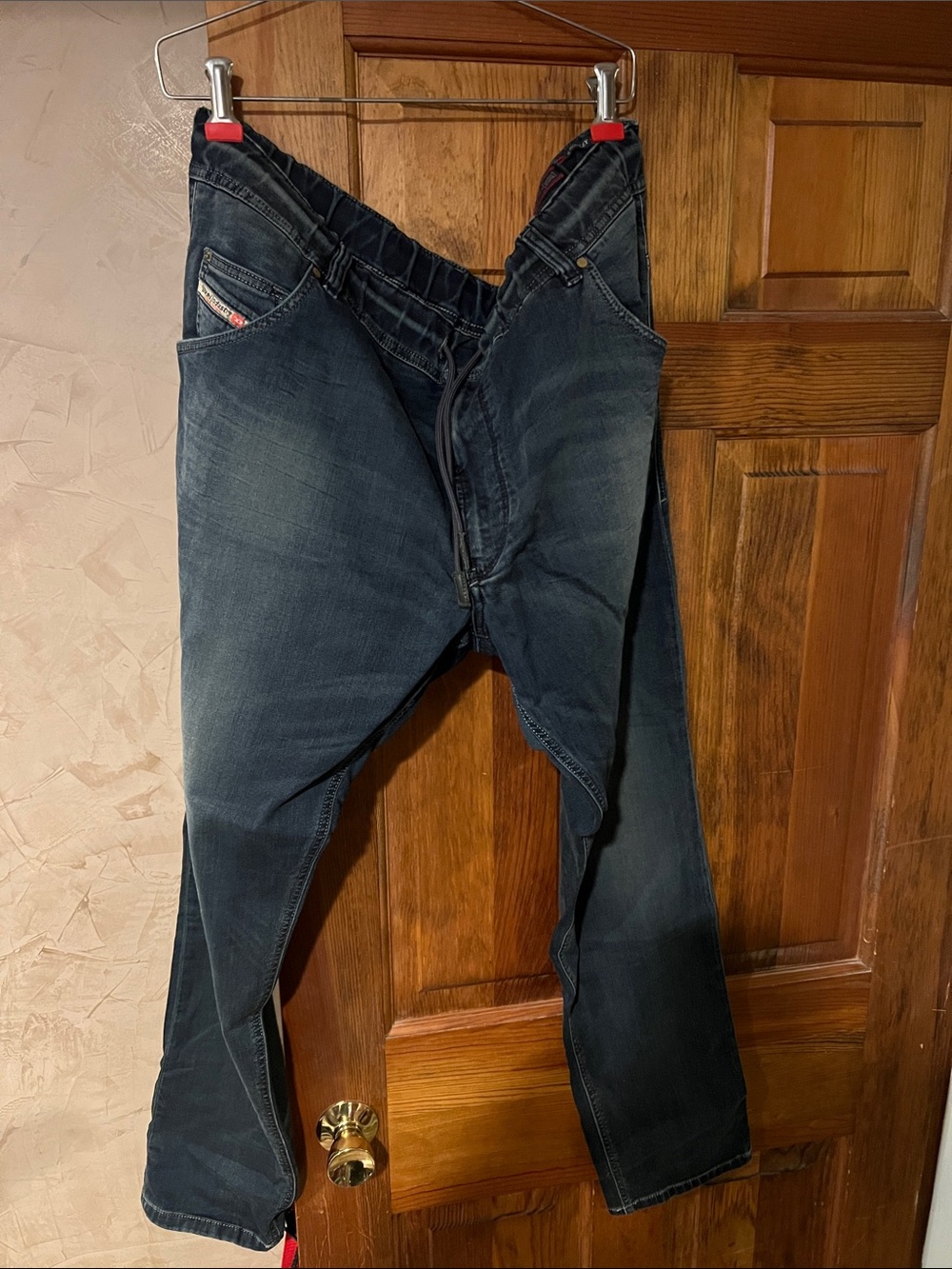 Relaxed Dark Blue Men’s Jogg Jeans with Drawstring Waist